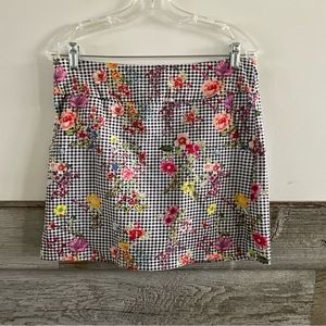 Eight Clovers Checkered and Floral Patterned Skort Size 10/stretchy (I1)